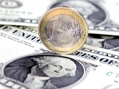 L'euro vaut moins d'un dollar : pourquoi cela pourrait durer