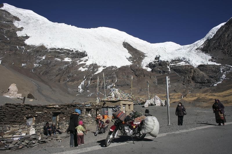 Réchauffement climatique : les glaciers de l'Himalaya fondent plus vite que prévu