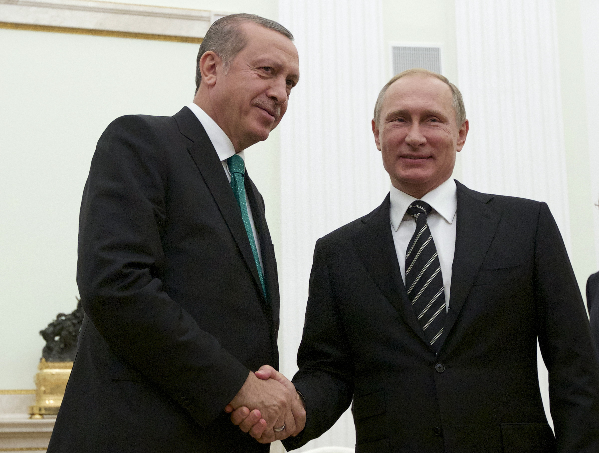 Poutine et Erdogan signent un accord pour renforcer la coopération économique et énergétique entre la Russie et la Turquie