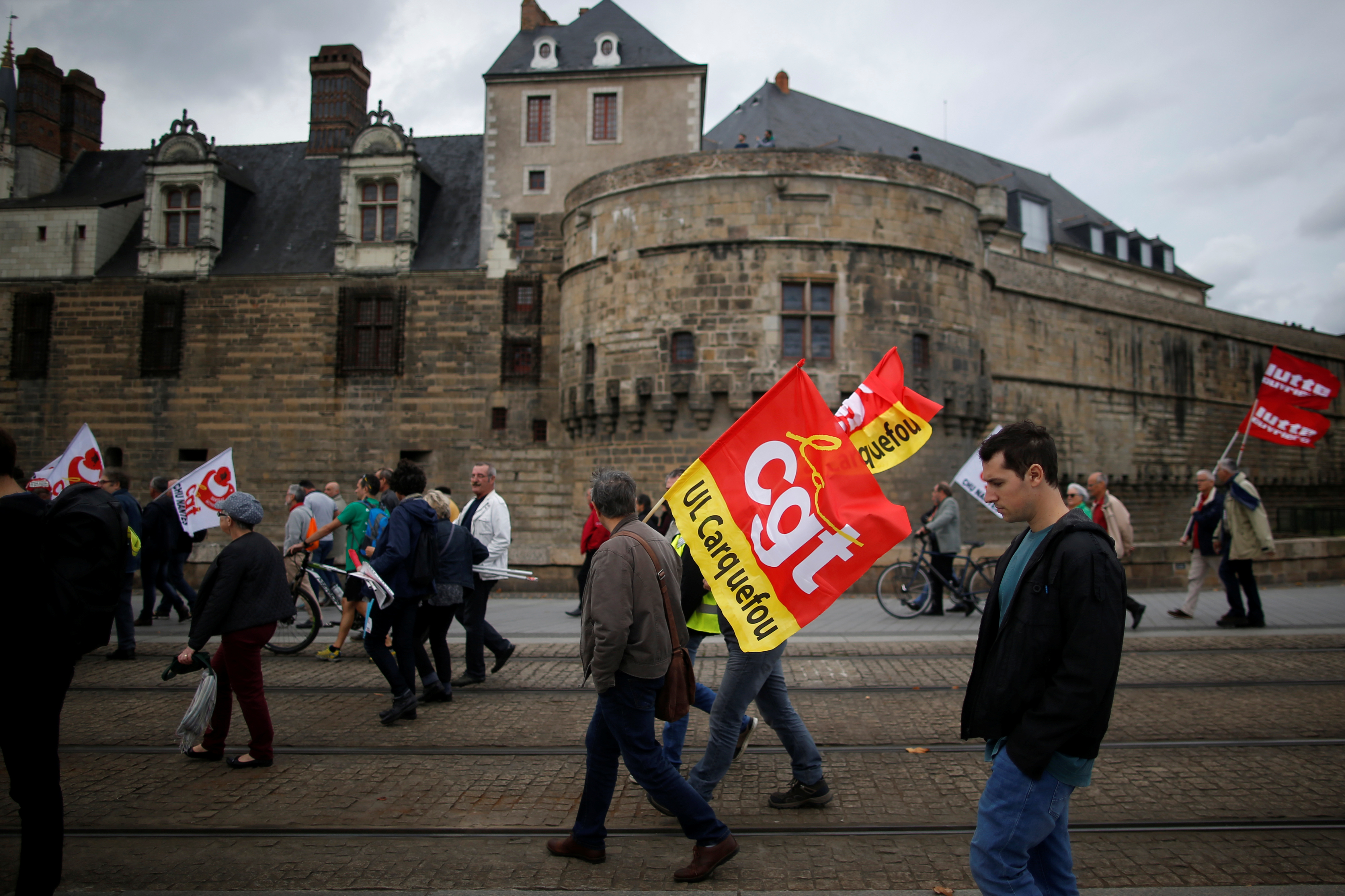 Grève SNCF : la CGT peine à mobiliser mais 