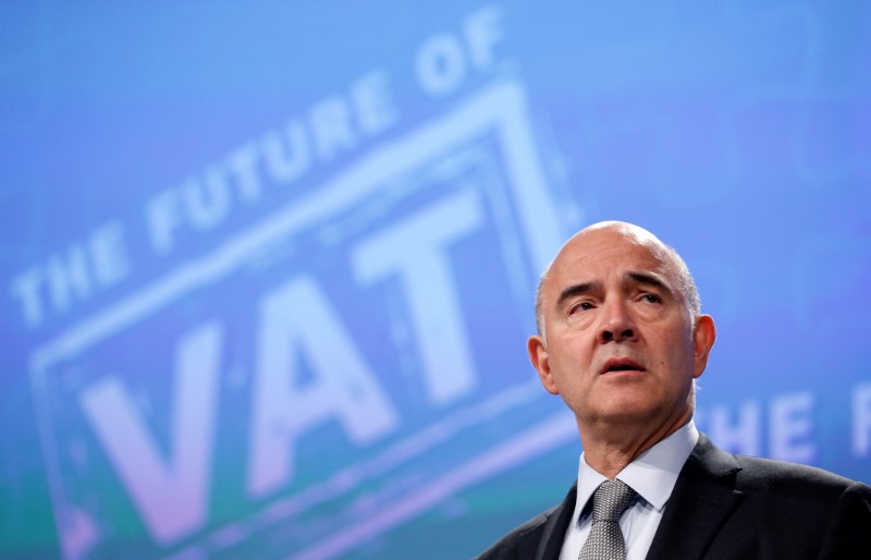 Pouvoir d'achat : baisser la TVA est « toujours une solution de facilité relativement inefficace », rappelle Pierre Moscovici