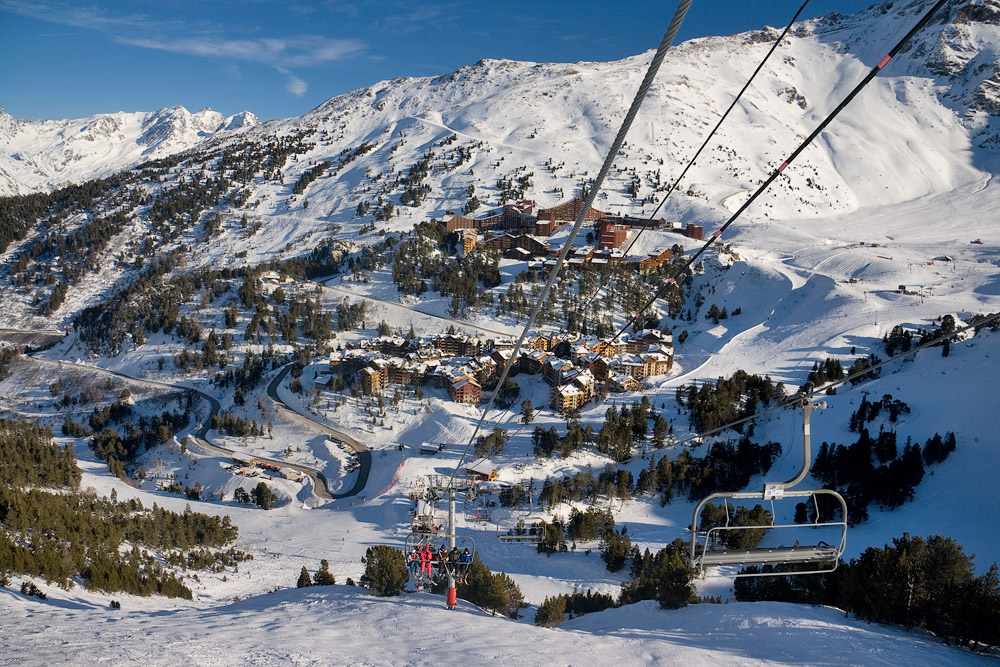 Forfaits de ski à prix réduits : comment Bourg Saint-Maurice/ Les Arcs espère encore faire jurisprudence