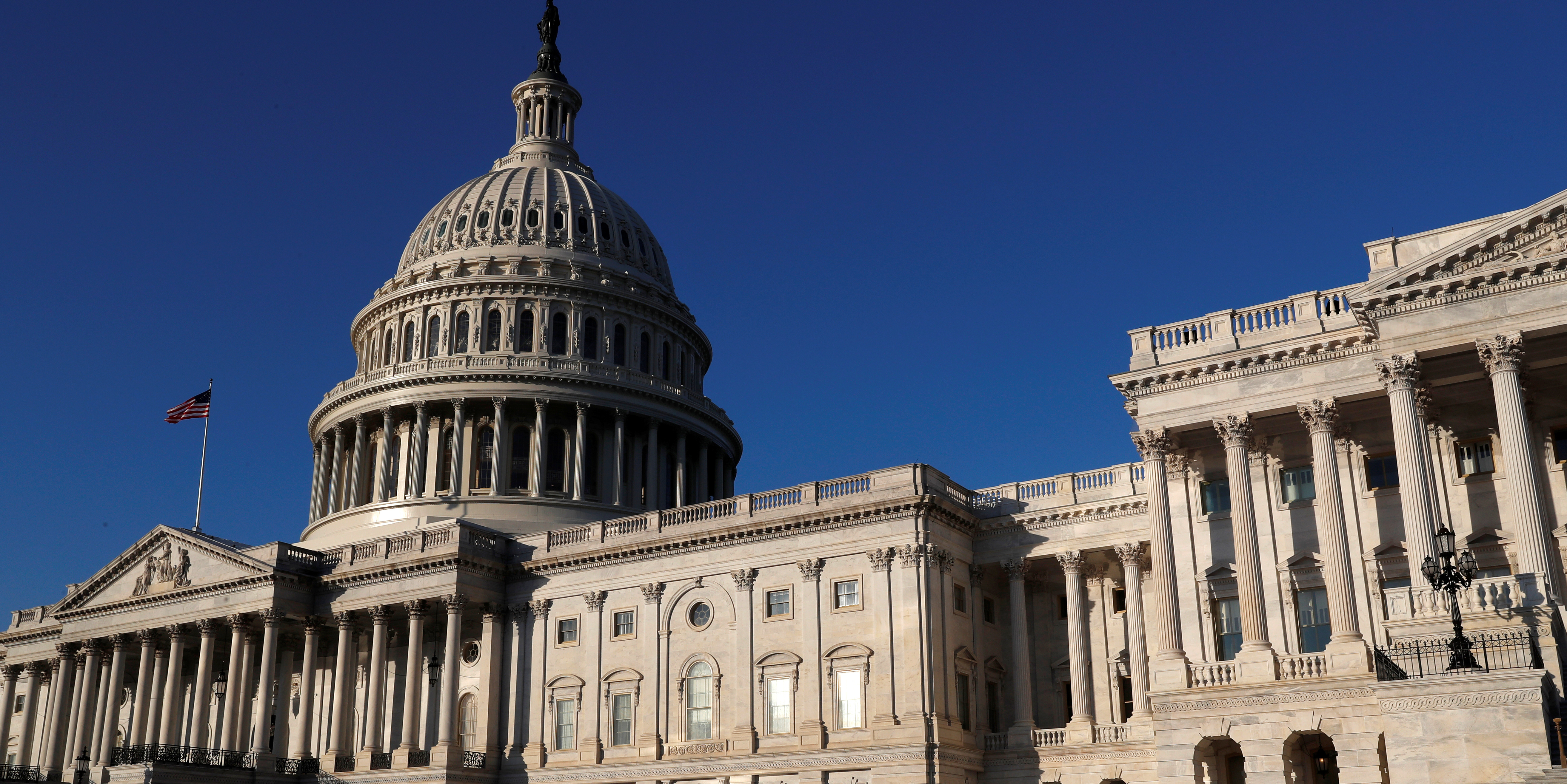 Etats-Unis : le Sénat approuve le budget, évitant le 