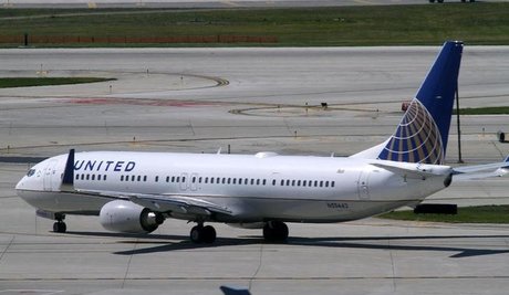 United airlines releve sa prevision de benefice