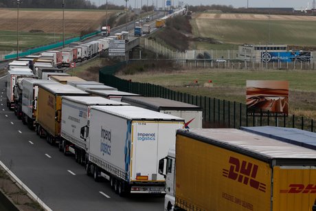 Le parlement europeen valide la baisse de 30% du co2 pour les camions