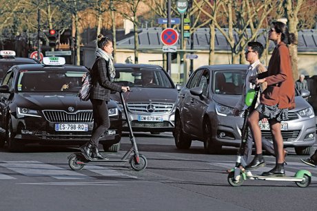 Trottinettes, Paris, transport, mobilités,