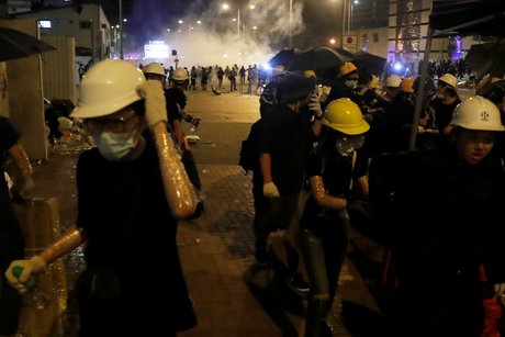 Intervention de la police au parlement de hong kong