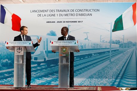H311 Emmanuel Macron lors du lancement des travaux de construction de la ligne 1 du métro d'Abidjan