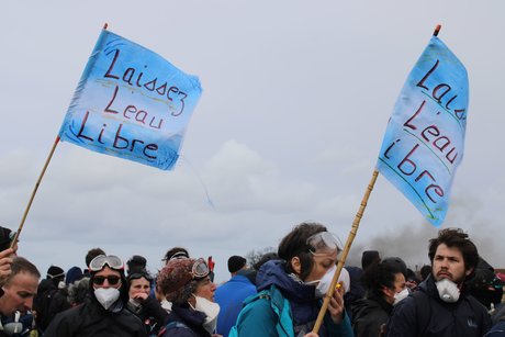 manifestation anti-bassines Sainte-Soline 25.03