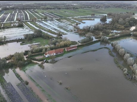 XXX exploitation agricole inondée saint-Omer