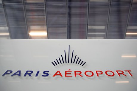 Le logo du groupe adp (aeroports de paris)