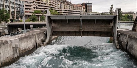 LES GUERRES DE L'EAU (2/7) - Tensions sur le Rhône