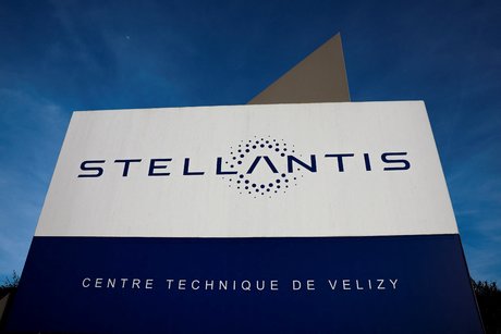 Logo of the company Stellantis