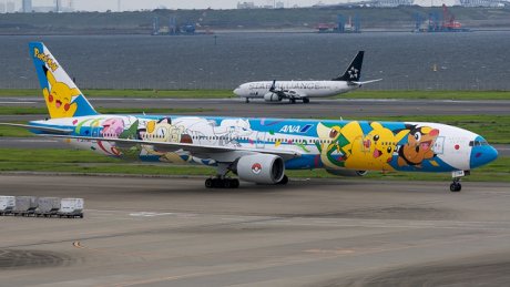ANA Boeing 777-300 JA754A Pokemon Jet