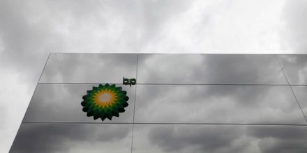 Bp bat le consensus au 3e trimestre et reduit ses investissement