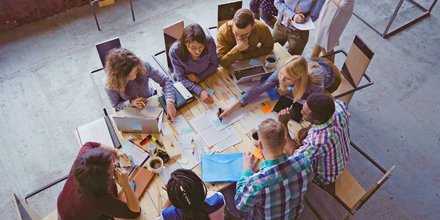 Management, ressources humaines, startup, travail collaboratif, coopération, employés, salariés,