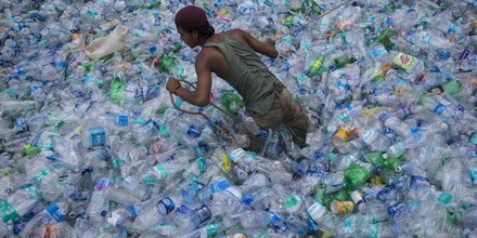 Déchets, plastique, bouteille, environnement, recyclage, eau,