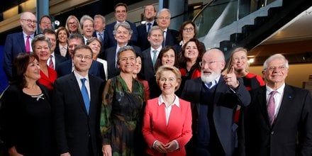 La Commission présidée par von der Leyen a été approuvée le 27 novembre 2019