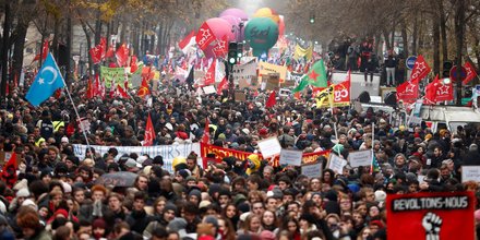Manifestation contre la réforme des retraites à Paris, le 5 décembre 2019