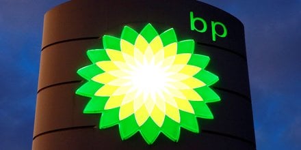 Le groupe petrolier bp supprime 10.000 emplois
