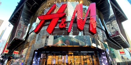 H&m remanie sa direction, le titre grimpe