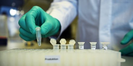 Coronavirus: berlin entre au capital de curevac, lance dans la course au vaccin