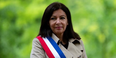Hidalgo demande la reouverture des parcs a paris avec port du masque