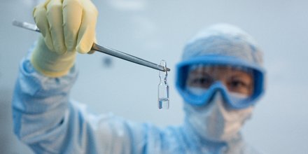 Coronavirus: la russie lance les essais cliniques de son vaccin