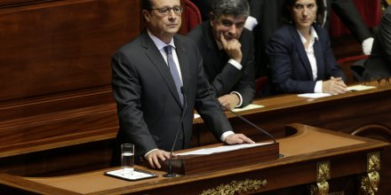 Le président de la République François Hollande le 16 novembre 2015 face au Congrès