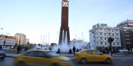 Le gouvernement tunisien prolonge l'etat d'urgence de deux mois