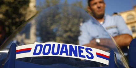 Saisie record d'amphetamines mdma par les douanes a calais