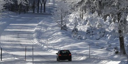 France: circulation perturbee par la neige dans le sud-est