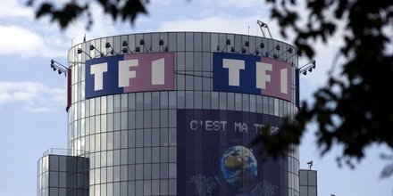 Foot: tf1 reconduit pour la diffusion des matchs l'equipe de france