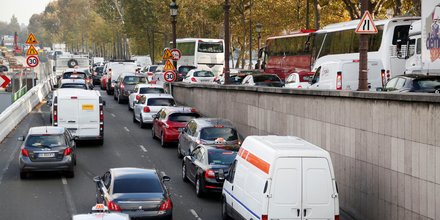 Voies sur berges fermées, Paris, Seine, embouteillage, pollution automobile,