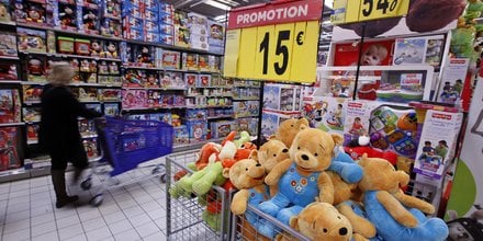 Jouets, Carrefour, grande distribution, supermarché, concurrence, commerce en ligne, magasins physiques