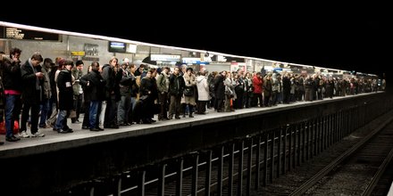 métro, commuters, banlieusards, Paris, transports,