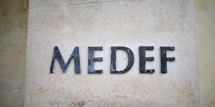 Le paritarisme, theme sensible des elections du medef