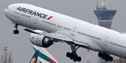 Air france prevoit d'assurer 75% de ses vols mardi