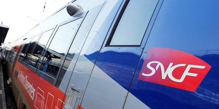 Le taux de grevistes poursuit son erosion a la sncf