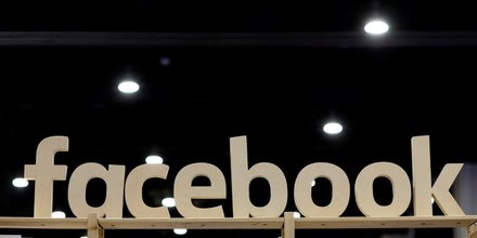 Facebook ne renoncera pas a la publicite ciblee