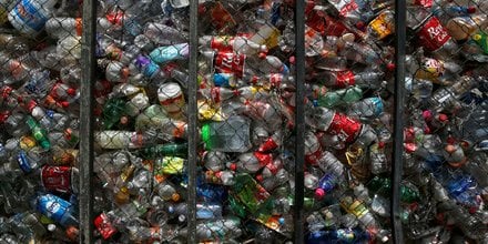 Bouteilles en plastique