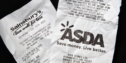 Sainsbury's et asda annoncent leur fusion