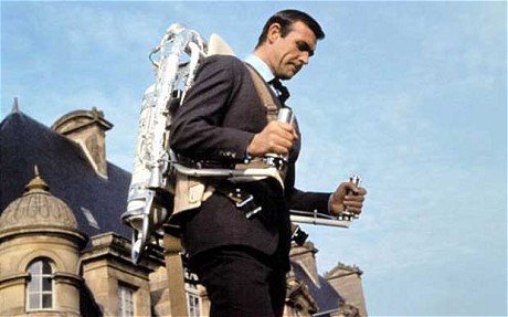 James Bond et son jetpack