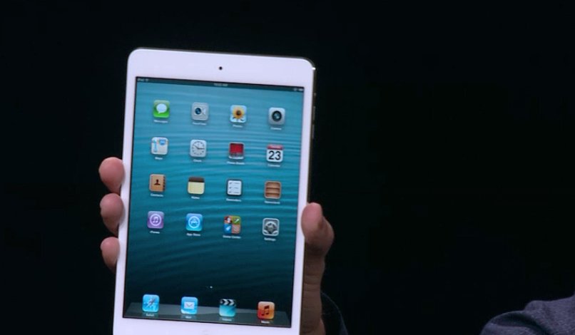 Apple part à l'assaut du marché grand public avec l'iPad mini 