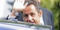 Nicolas Sarkozy à sa sortie du Val-de-Grâce 