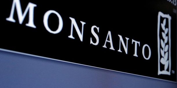 Pour Bayer, l'acquisition de Monsanto, la plus importante de son histoire, est loin d'être anodine. Au total, elle lui coûte environ 63 milliards de dollars (54 milliards d'euros).