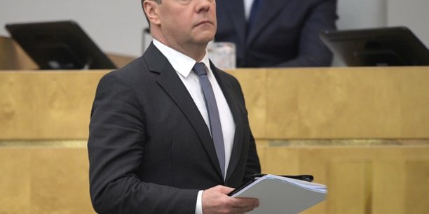 Medvedev propose de relever l'age de la retraite en russie[reuters.com]