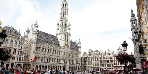 Rebond du tourisme en belgique en 2017 apres les attentats[reuters.com]
