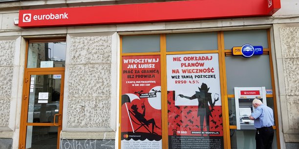 Pologne: casa s'interesserait a eurobank (socgen)[reuters.com]
