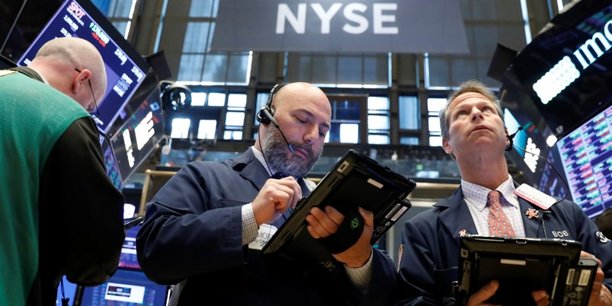 La bourse de new york finit en baisse[reuters.com]